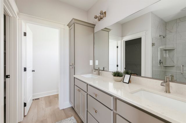 1350 NW Linda Lane, Waukee, IA 50263