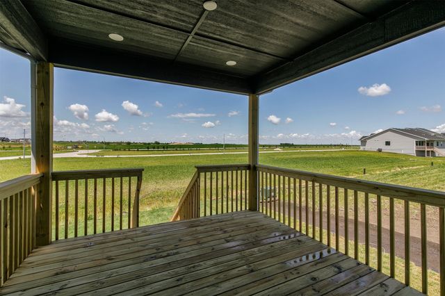 1350 NW Linda Lane, Waukee, IA 50263
