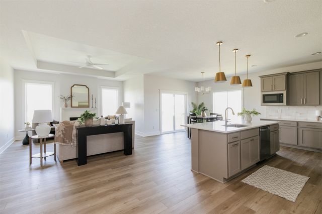 1350 NW Linda Lane, Waukee, IA 50263