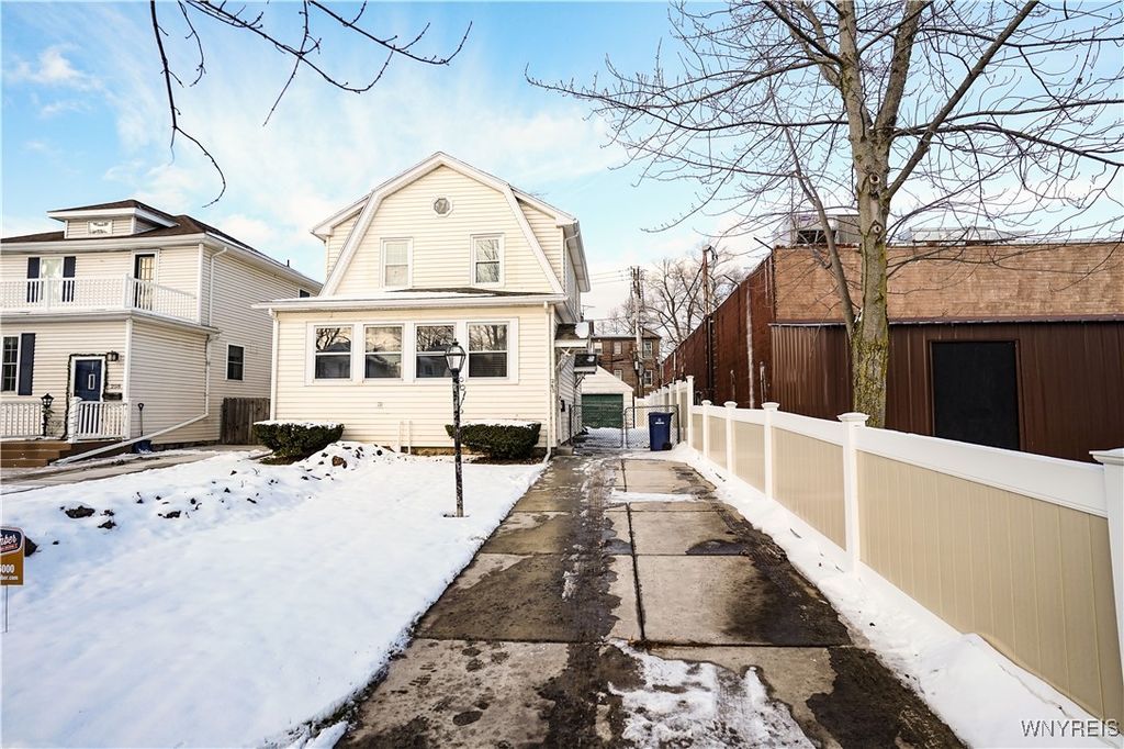 262 Villa Avenue, Buffalo, NY 14216