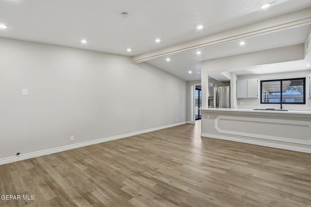 5403 RAYMOND TELLES Drive, El Paso, TX 79924