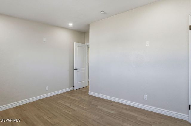 5403 RAYMOND TELLES Drive, El Paso, TX 79924