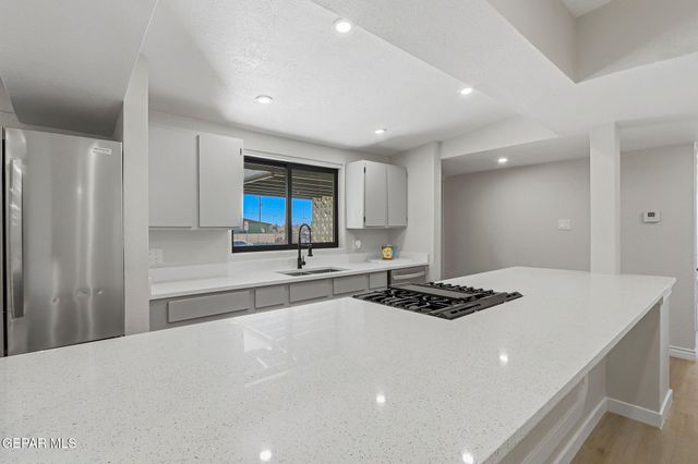 5403 RAYMOND TELLES Drive, El Paso, TX 79924