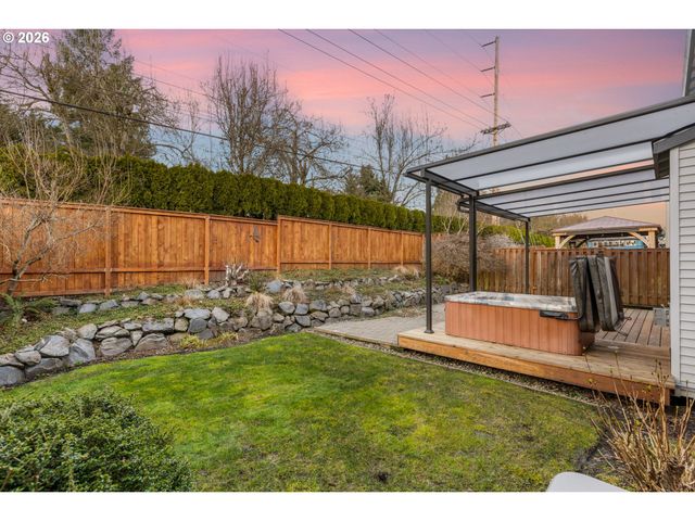 5707 Sw SEQUOIA Dr, Tualatin, OR 97062