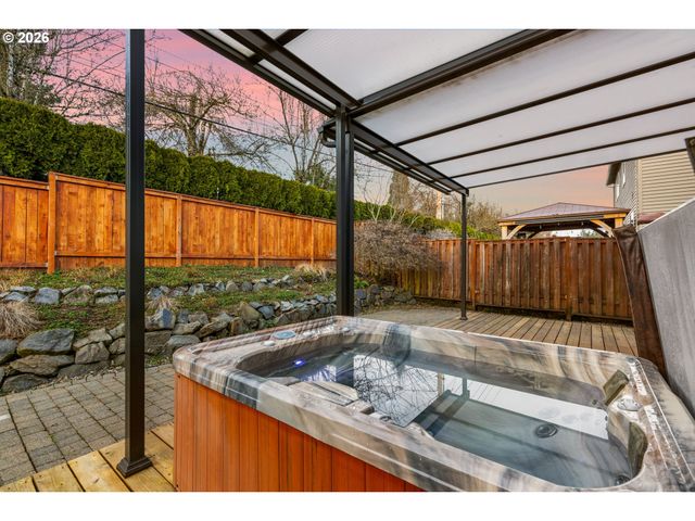 5707 Sw SEQUOIA Dr, Tualatin, OR 97062