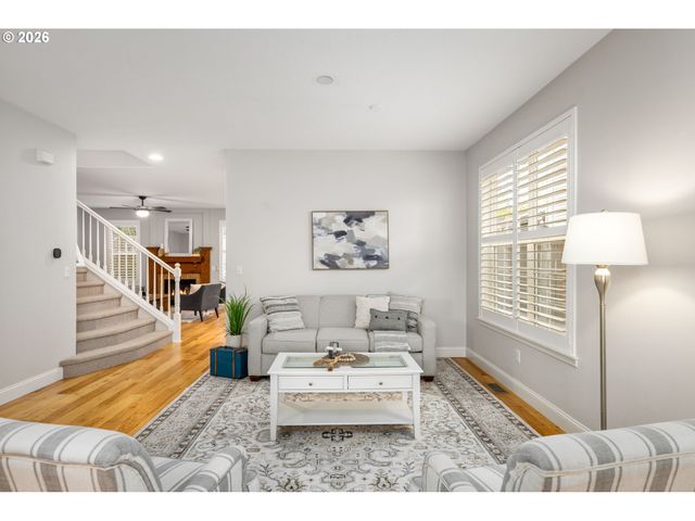 5707 Sw SEQUOIA Dr, Tualatin, OR 97062