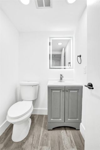 1425 Arthur Street 202A, Hollywood, FL 33020