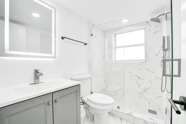 1425 Arthur Street 202A, Hollywood, FL 33020