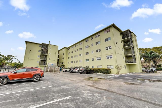 1425 Arthur Street 202A, Hollywood, FL 33020