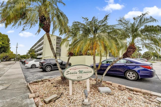 1425 Arthur Street 202A, Hollywood, FL 33020