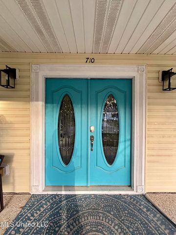 710 Rich Avenue, Gulfport, MS 39501