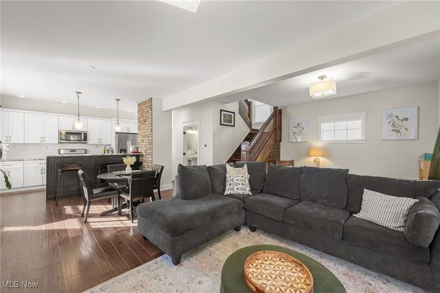 1458 Wyandotte Avenue, Lakewood, OH 44107