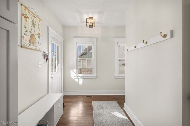 1458 Wyandotte Avenue, Lakewood, OH 44107