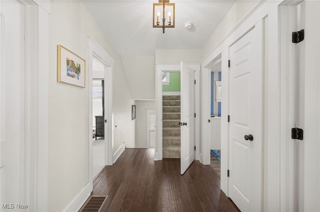 1458 Wyandotte Avenue, Lakewood, OH 44107