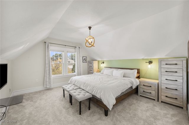 1458 Wyandotte Avenue, Lakewood, OH 44107