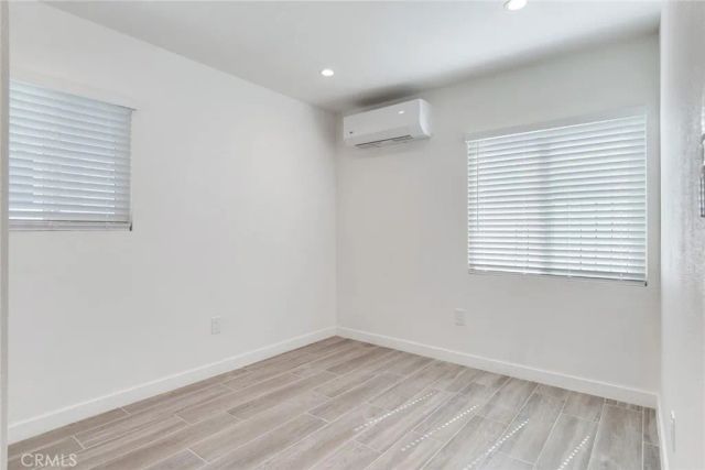 1143 E 106th Street, Los Angeles, CA 90002