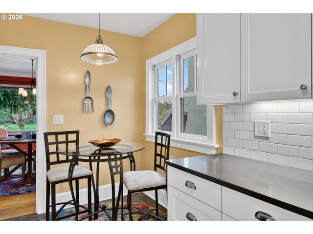 3030 Ne 26TH Ave, Portland, OR 97212