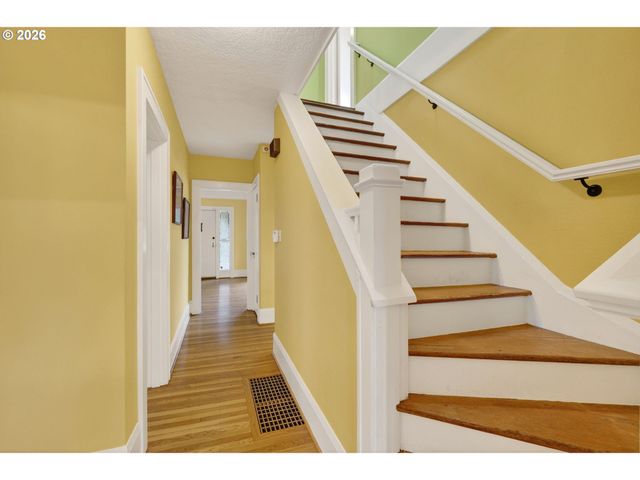 3030 Ne 26TH Ave, Portland, OR 97212