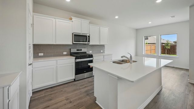 2444 Grapevine Way, Celina, TX 75009