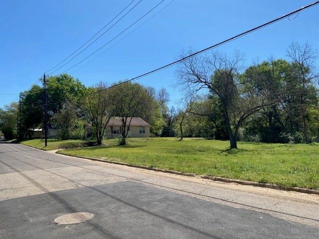 506 Edmonson, Athens, TX 75751