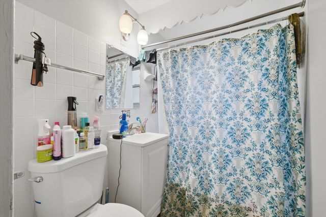 2247 E 96th Street, Chicago, IL 60617