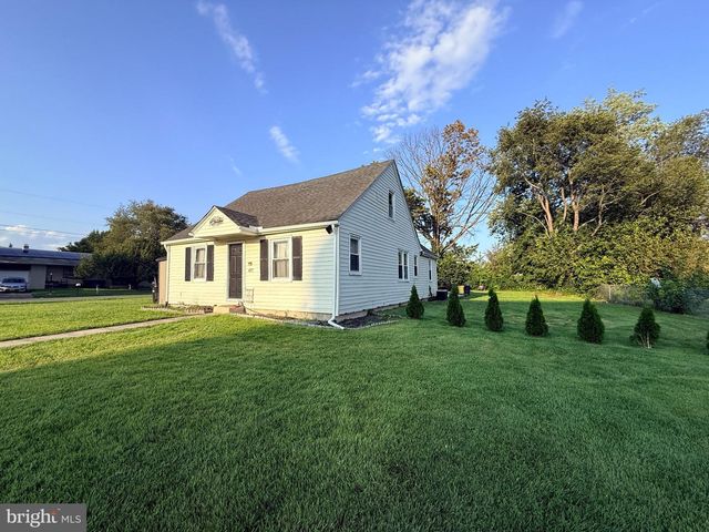 407 TUCKAHOE RD, Sewell, NJ 08080