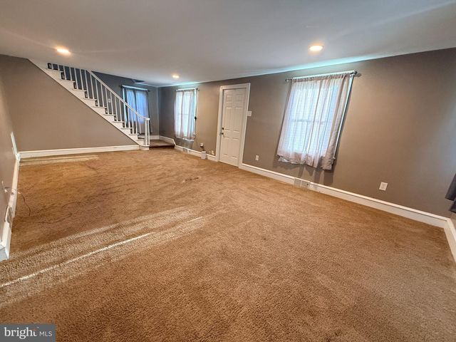 407 TUCKAHOE RD, Sewell, NJ 08080