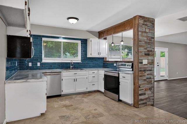 1737 W 63rd Street, Tulsa, OK 74132
