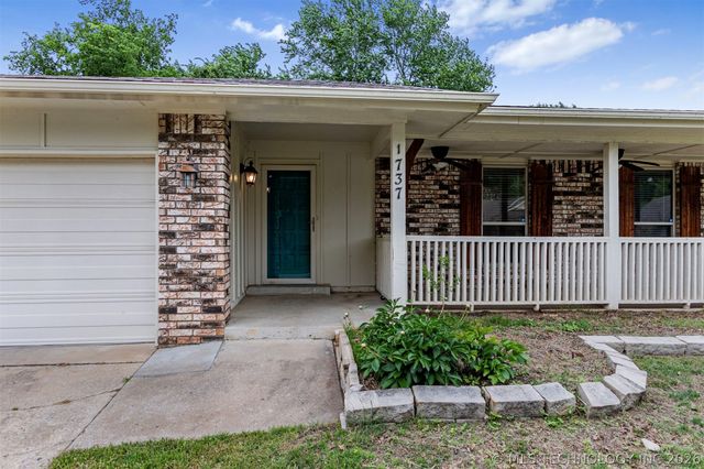 1737 W 63rd Street, Tulsa, OK 74132
