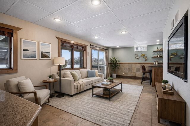 1294 Jamison Avenue NE, Saint Michael, MN 55376