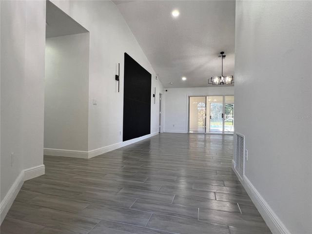 10 HICKORY LOOP, Ocala, FL 34472