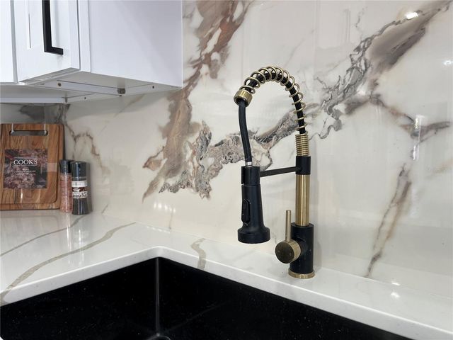 10 HICKORY LOOP, Ocala, FL 34472