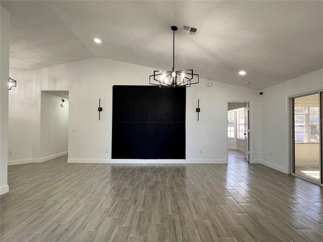 10 HICKORY LOOP, Ocala, FL 34472