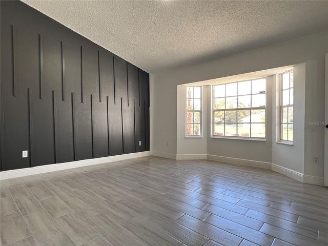 10 HICKORY LOOP, Ocala, FL 34472