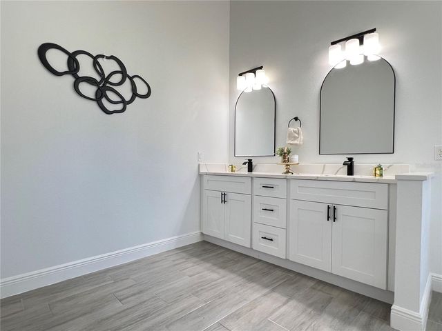 10 HICKORY LOOP, Ocala, FL 34472