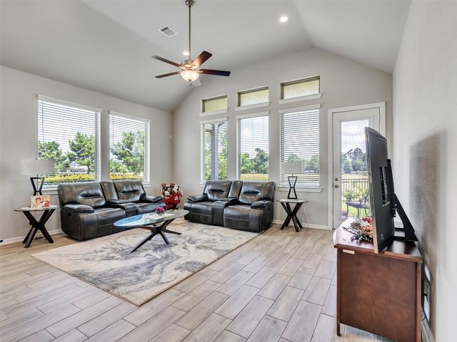 10473 Eastern Bluestar Drive, Conroe, TX 77385