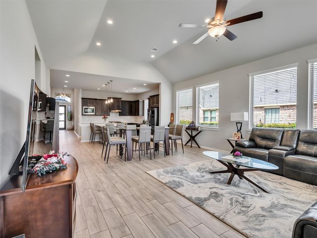 10473 Eastern Bluestar Drive, Conroe, TX 77385
