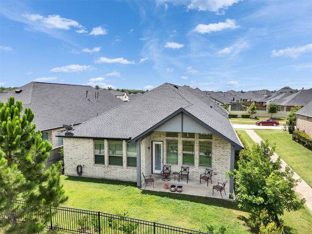 10473 Eastern Bluestar Drive, Conroe, TX 77385