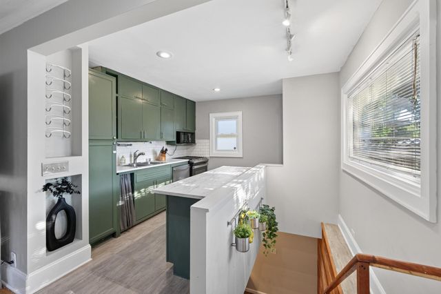 4408 Russell Avenue N, Minneapolis, MN 55412
