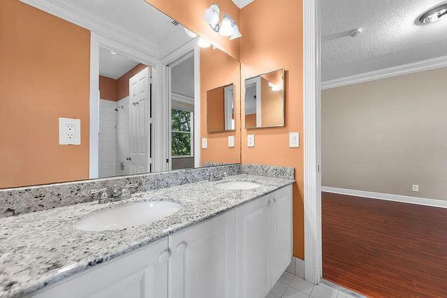 11218 Osprey Lake Lane, Palm Beach Gardens, FL 33412