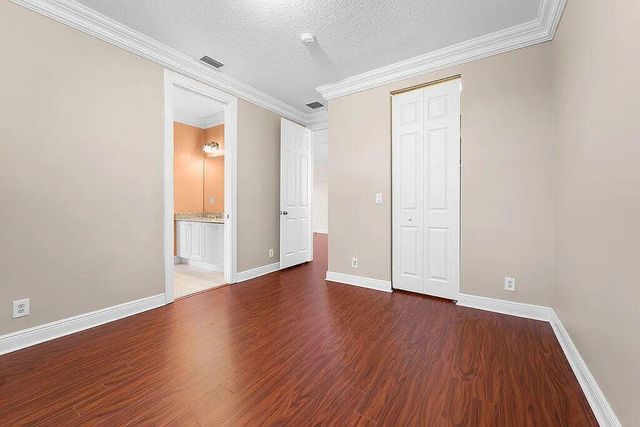 11218 Osprey Lake Lane, Palm Beach Gardens, FL 33412