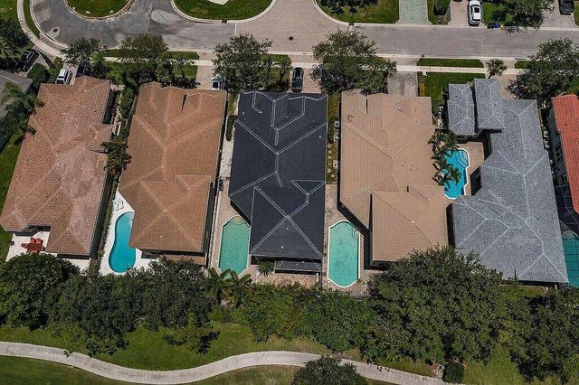 11218 Osprey Lake Lane, Palm Beach Gardens, FL 33412