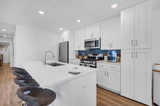 6306 Arnold DR 1, Austin, TX 78723