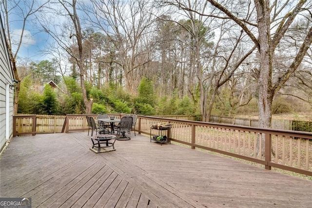 1756 Dresden Drive, Brookhaven, GA 30319