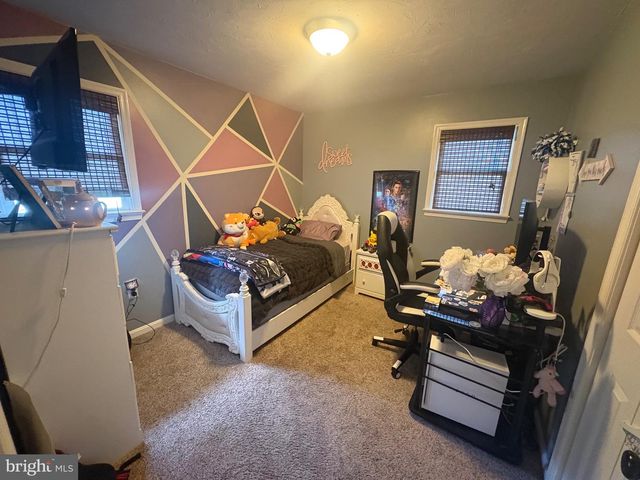 2718 RIDINGS WAY, York, PA 17408
