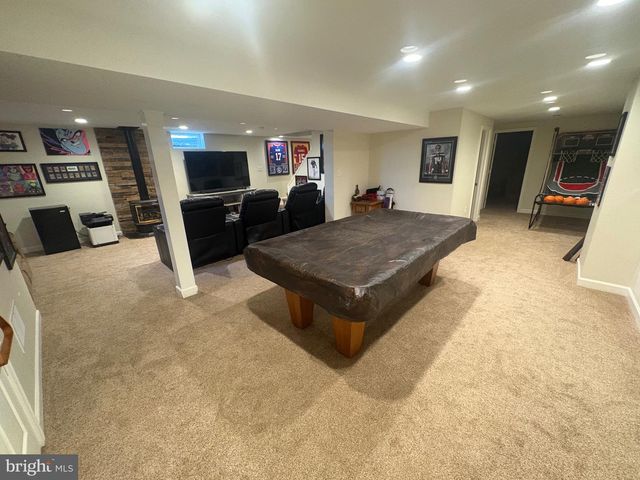 2718 RIDINGS WAY, York, PA 17408