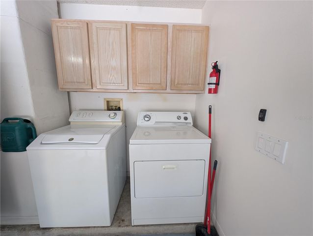 309 CHULA VISTA AVENUE, Lady Lake, FL 32159