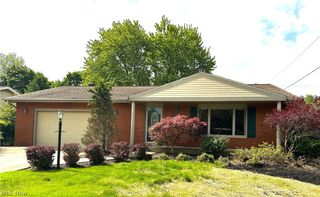 26771 Leenders Lane, North Olmsted, OH 44070