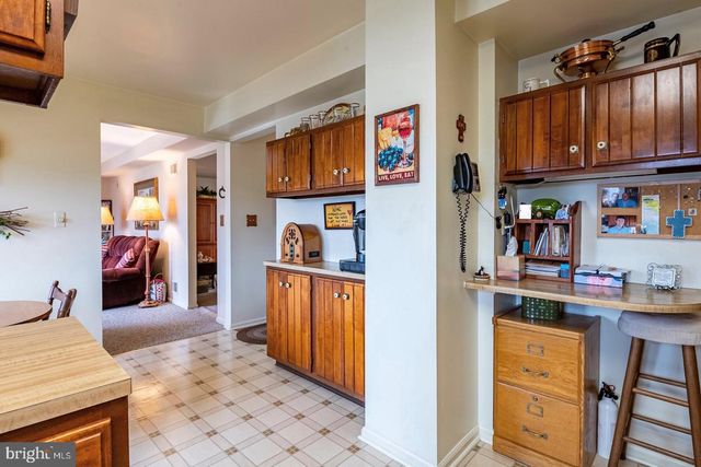 3 ESTATES DR, Reading, PA 19606