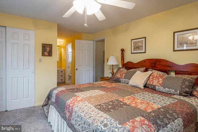 3 ESTATES DR, Reading, PA 19606